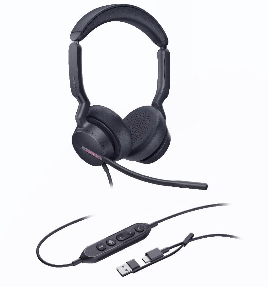 Yealink UH46 Dual Teams USB-C/A Microsoft Certified Teams USB Wired Headset 3-Noise-Canceling Microphones 35mm Speaker Busylight Leather Controller